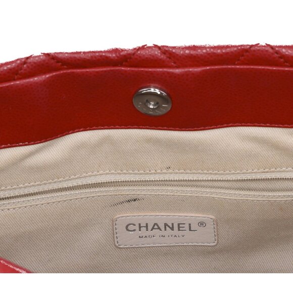 Chanel Classic Caviar Quilted Timeless CC Soft Tote Red - Picture 13 of 14